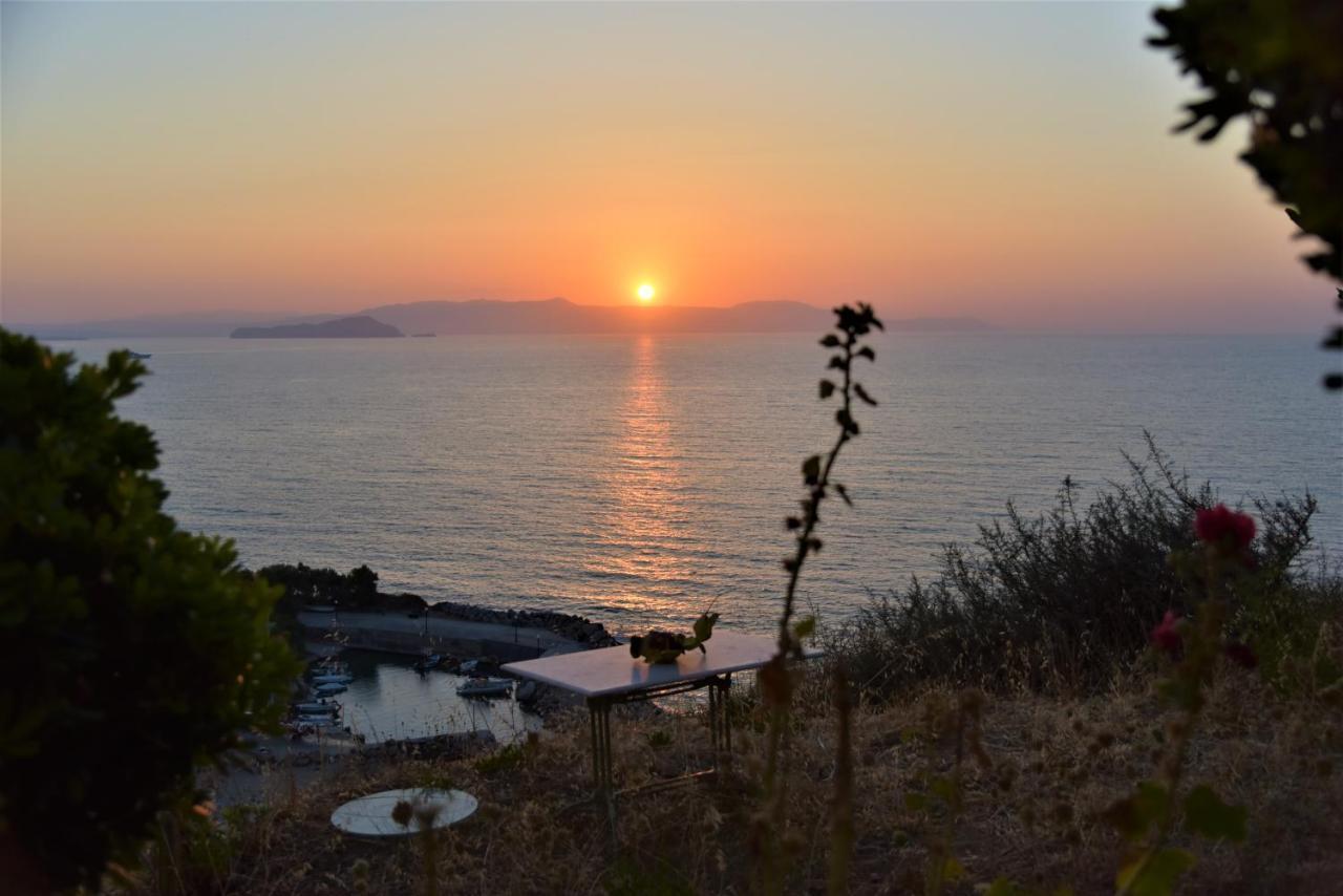 Emerald Apartment Halepa Chania  Luaran gambar